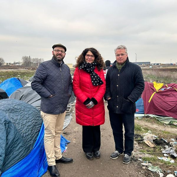 Home Affairs Select Committee visits Calais